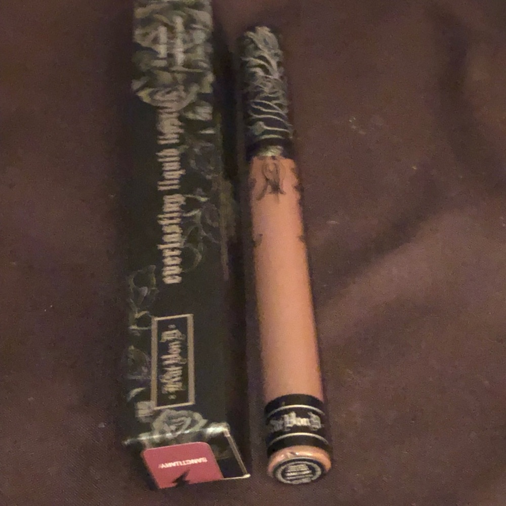 Kay Von D sanctuary liquid lip